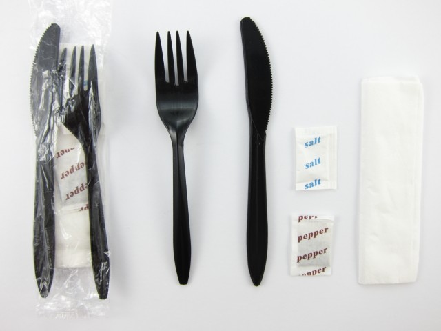 Deluxe Medium-Weight Fork, Knife, Salt & Pepper and Napkin, White, 250 Kits/Carton